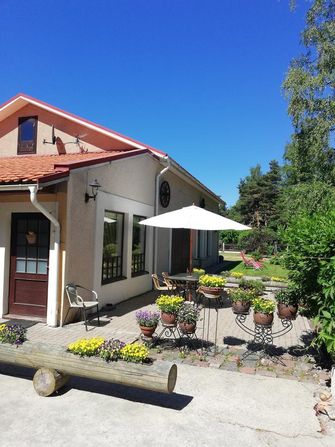 Villa Leonardo Ventspils Eksteriør bilde